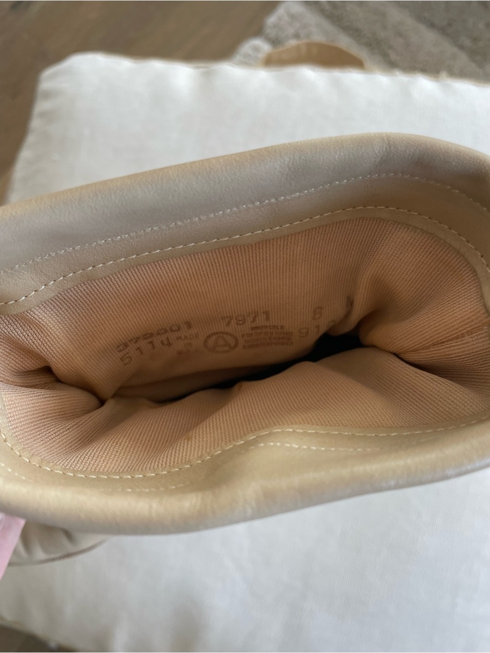 Vintage Dingo Heeled Cream Booties - Picture 11 of 14